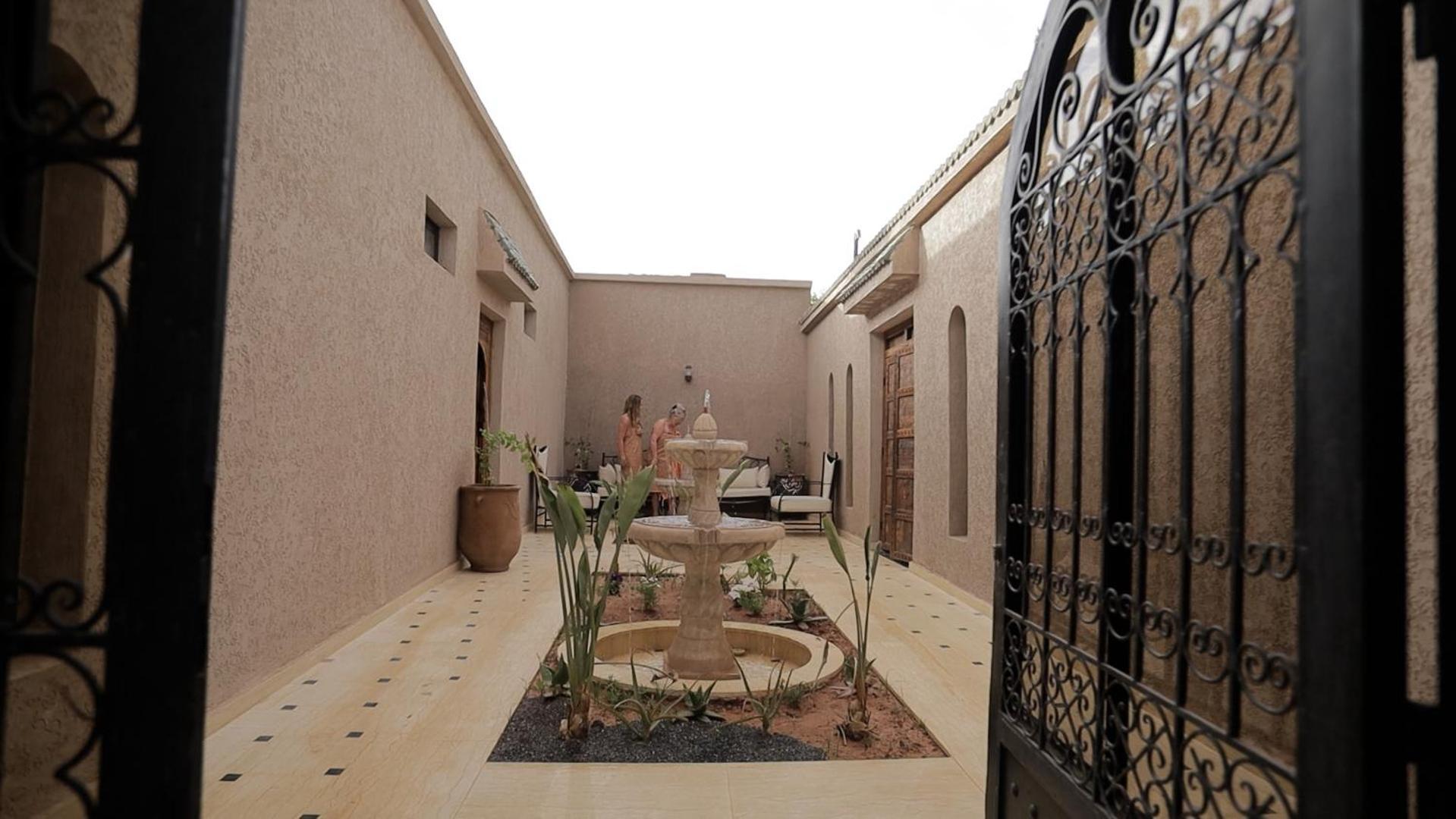 Just V Hotel & Spa Ouled Hassoune エクステリア 写真
