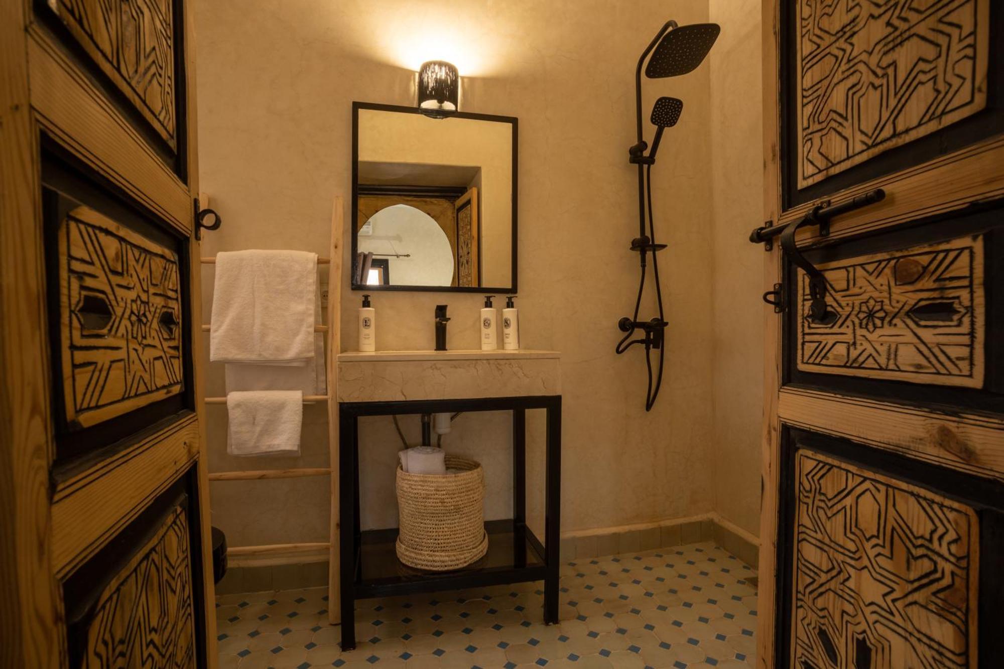 Just V Hotel & Spa Ouled Hassoune エクステリア 写真